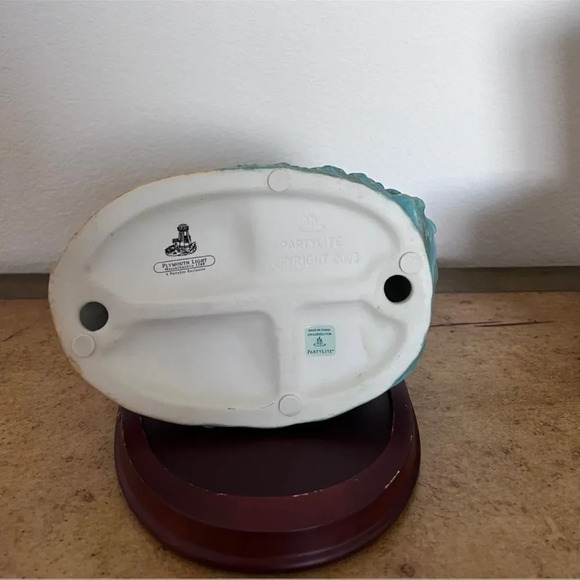 Partylite Plymouth Lighthouse Collection Massachusetts 1769 Tea Light Candle Hol - Picture 6 of 7